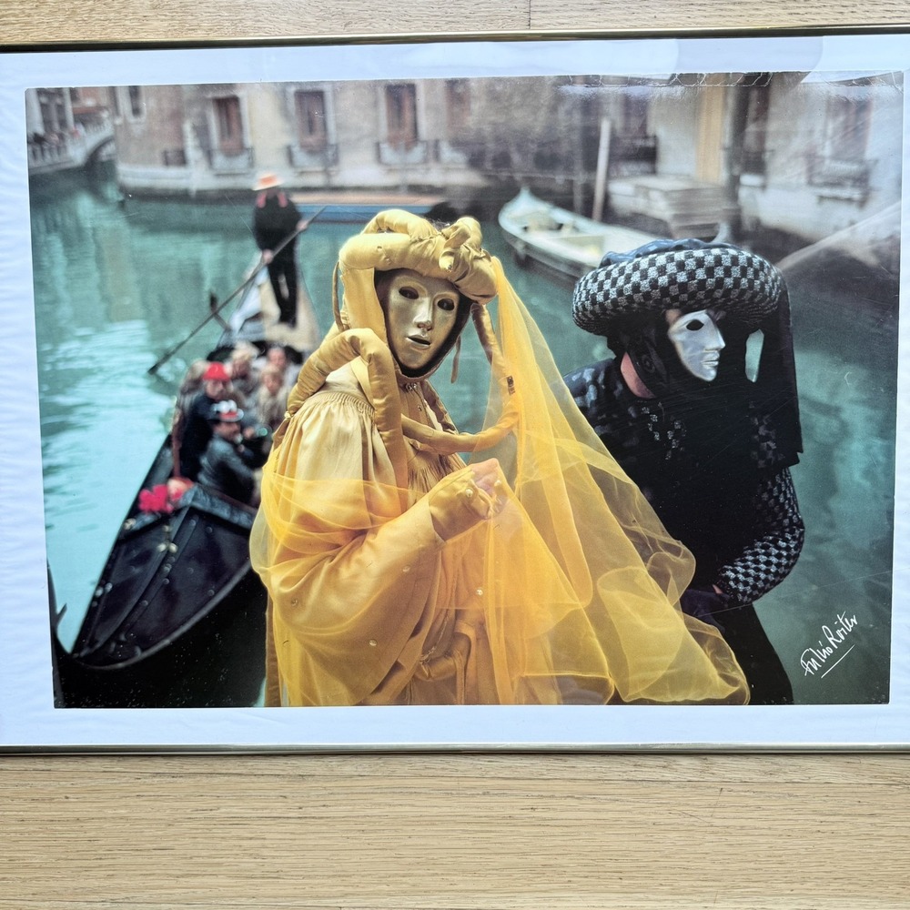 Fulvio Roiter (Italian 1926-2016) Venice Carnival Signed Photograph Framed 28x20